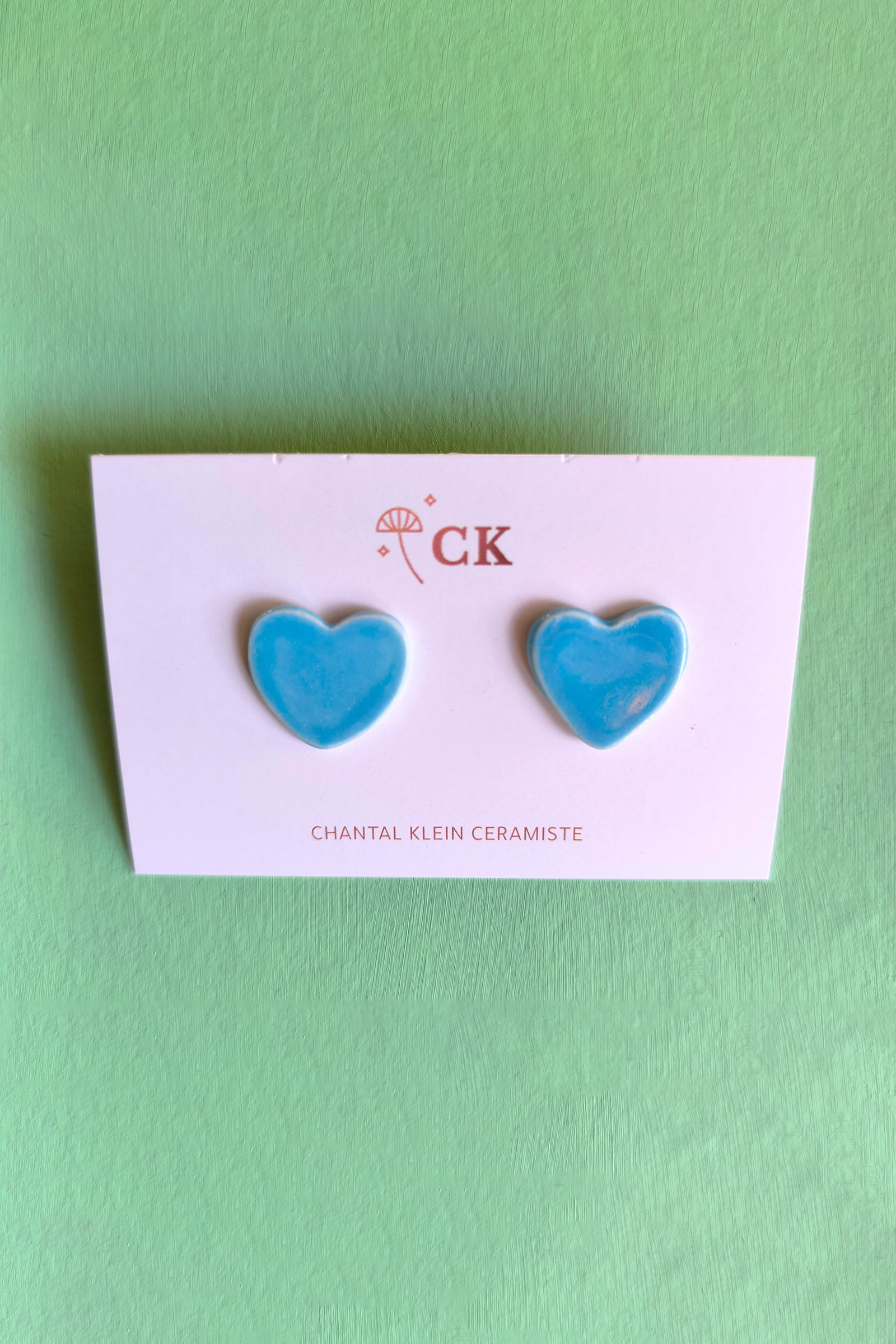 boucle-gros-coeurs-apercu-chantal-klein-turquoise