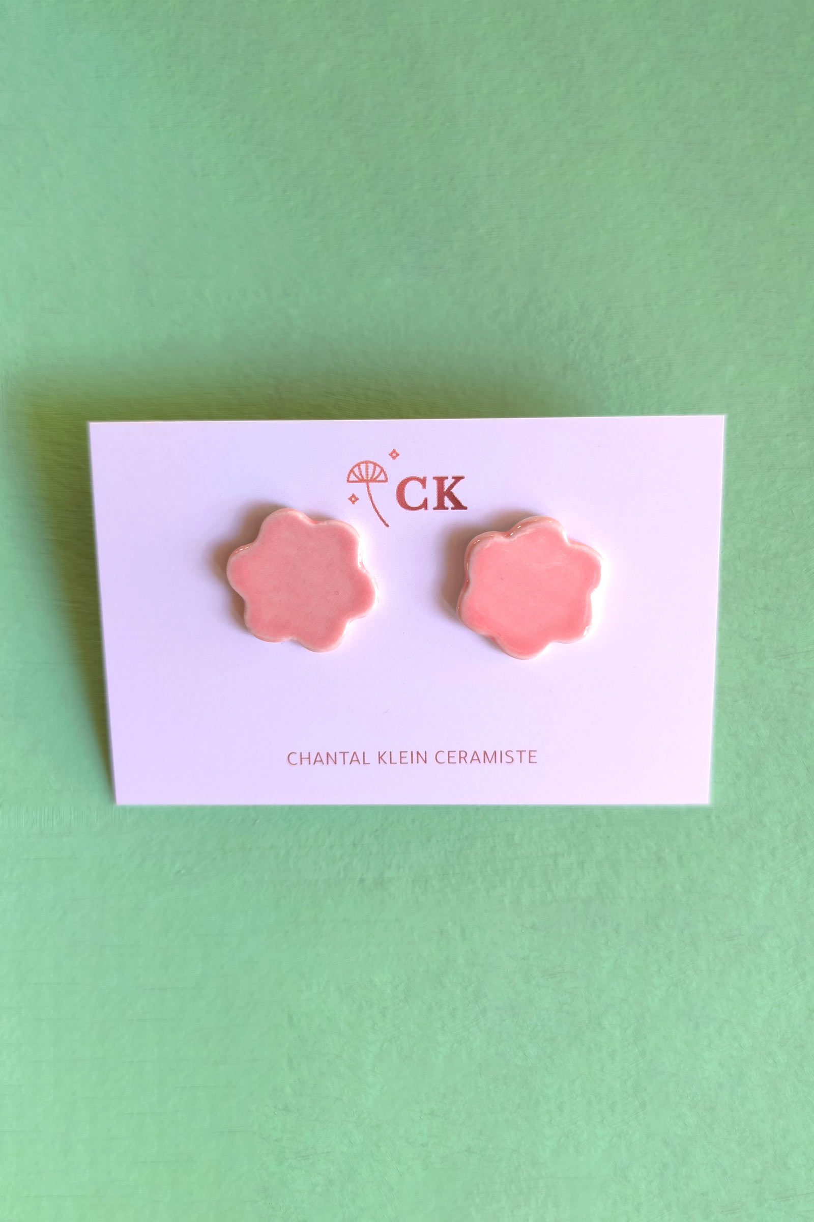 boucle-oreille-fleurs-miniature-chantal-klein-rose